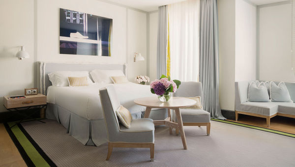 Guest accommodations at the Portrait Roma. Guest accommodations at the Portrait Roma.
